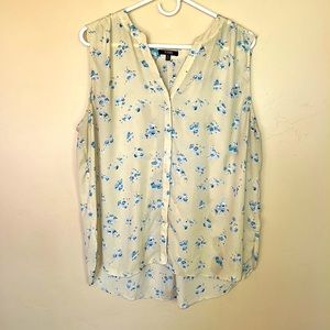 NYDJ Sleeveless Pintuck Blouse pale buttery yellow blue & white floral Sz XL